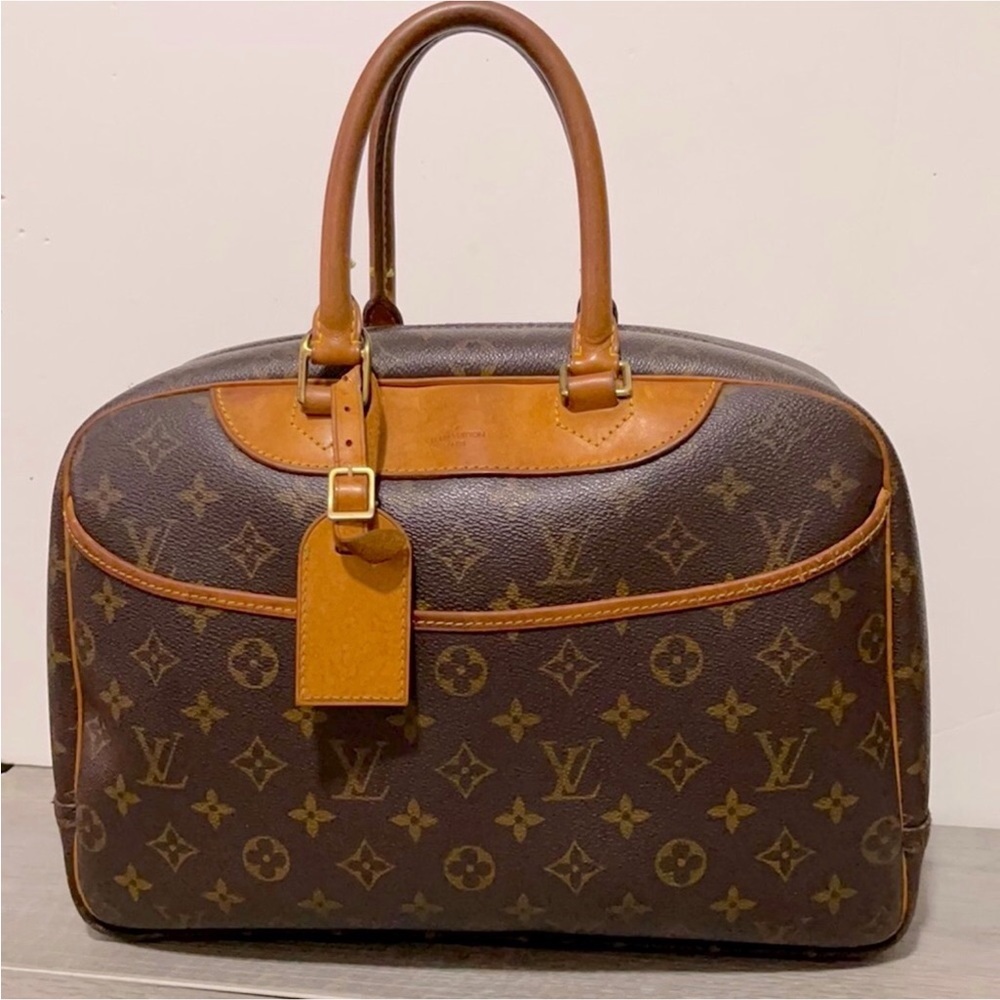 LOUIS VUITTON Monogram Deauville Bag